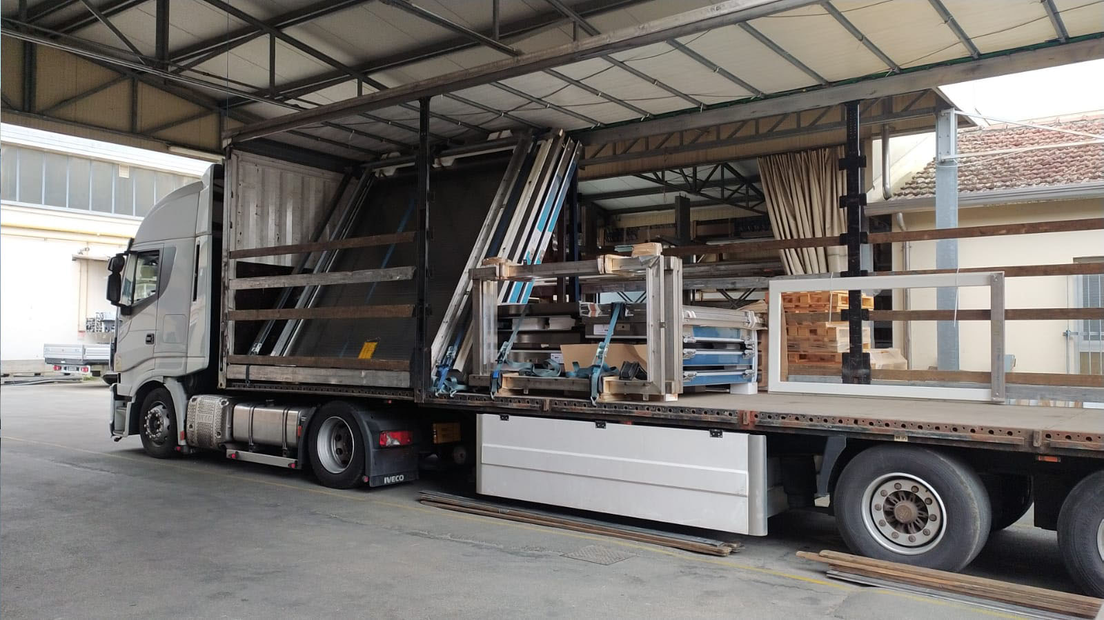 Truck and trailer