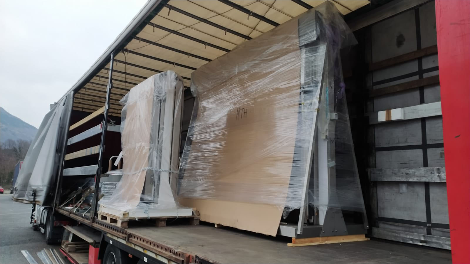 Loaded truck trailer