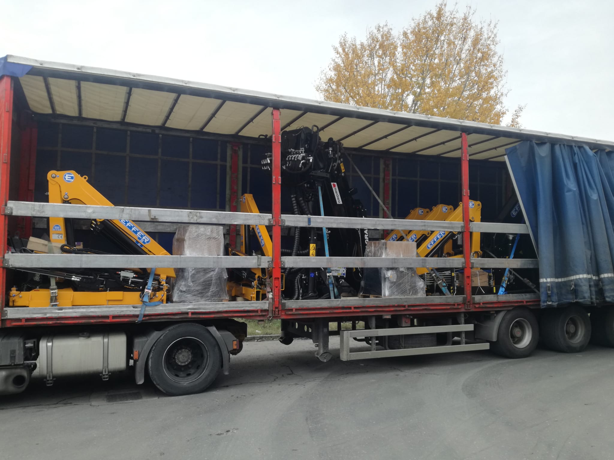 Truck trailer loaded