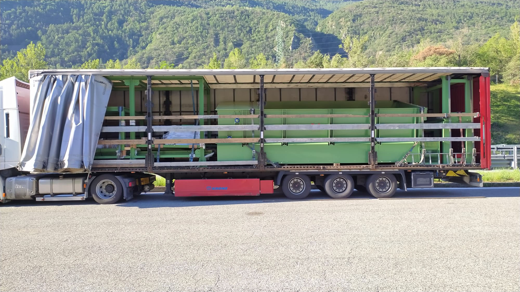 Loading goods onto a truck